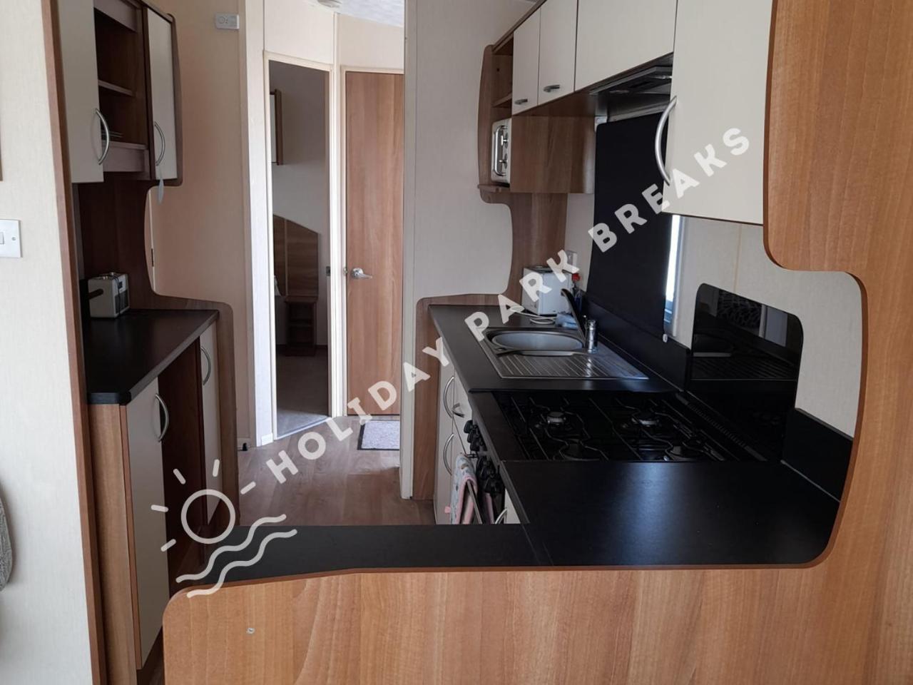 Beachcomber - Cosy 2 Bed Near Beach At Seal Bay, Selsey Bagian luar foto